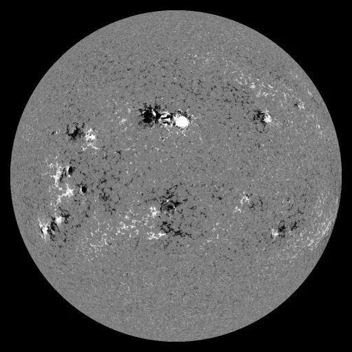 Solar Magnetic Fields