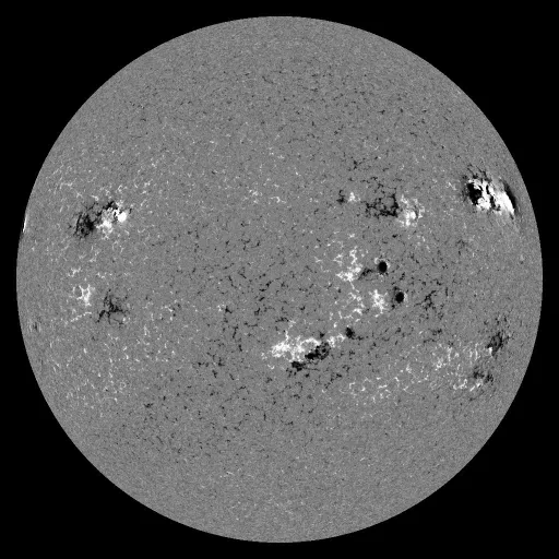 Solar Magnetic Fields