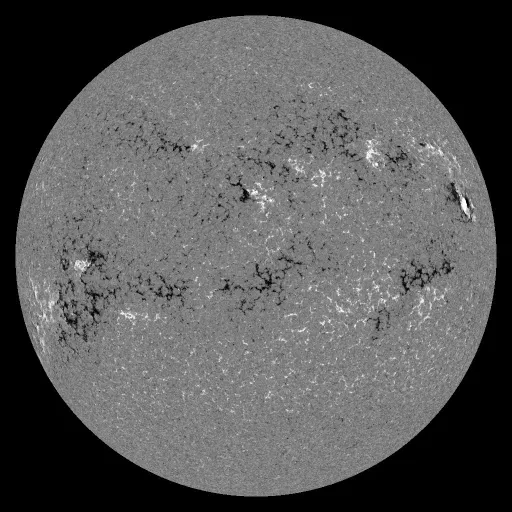 Solar Magnetic Fields