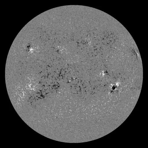 Solar Magnetic Fields