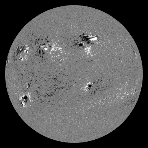 Solar Magnetic Fields