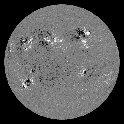 Solar Magnetic Fields