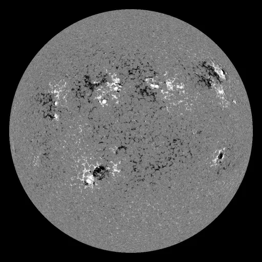 Solar Magnetic Fields
