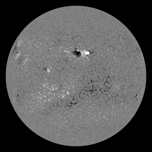 Solar Magnetic Fields