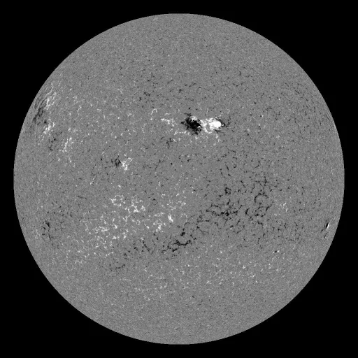 Solar Magnetic Fields