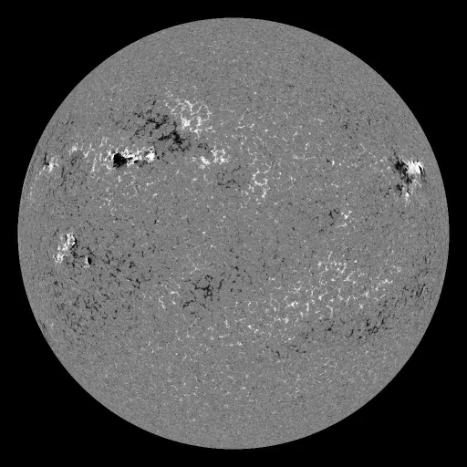 Solar Magnetic Fields