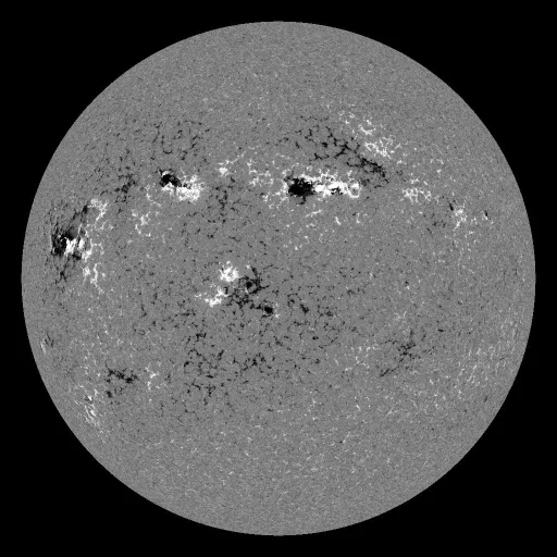 Solar Magnetic Fields