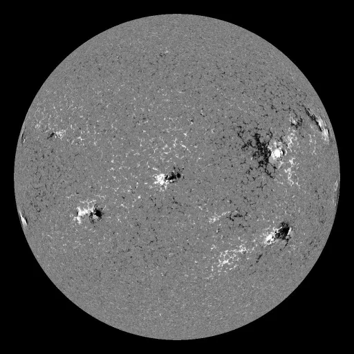 Solar Magnetic Fields