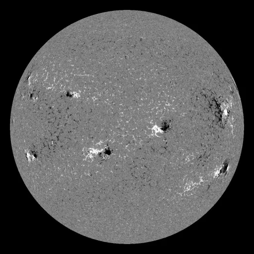 Solar Magnetic Fields
