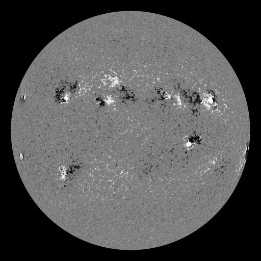Solar Magnetic Fields