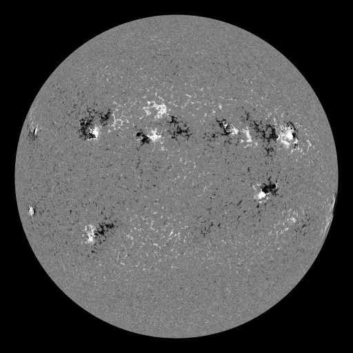 Solar Magnetic Fields