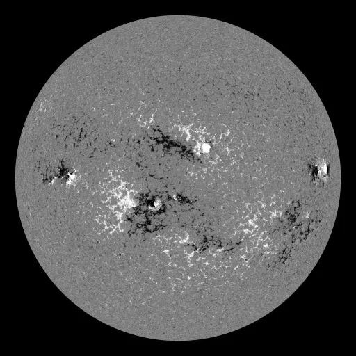 Solar Magnetic Fields