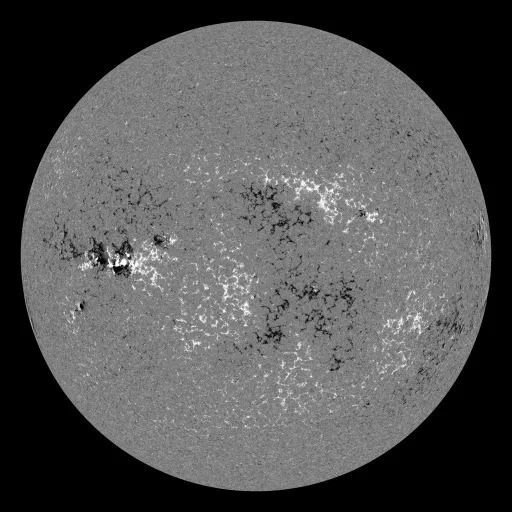 Solar Magnetic Fields