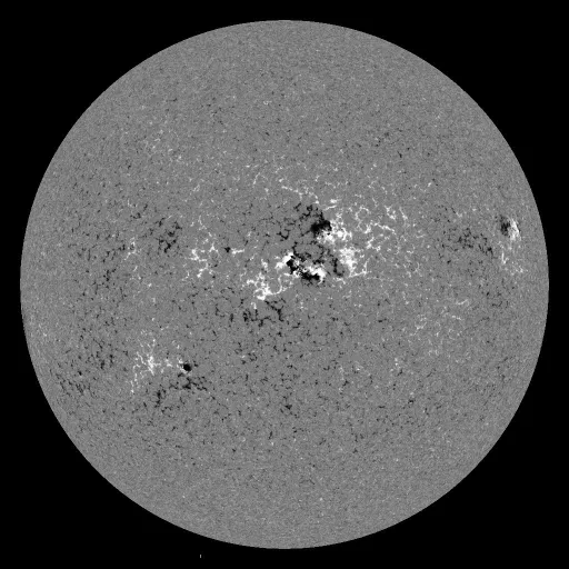 Solar Magnetic Fields