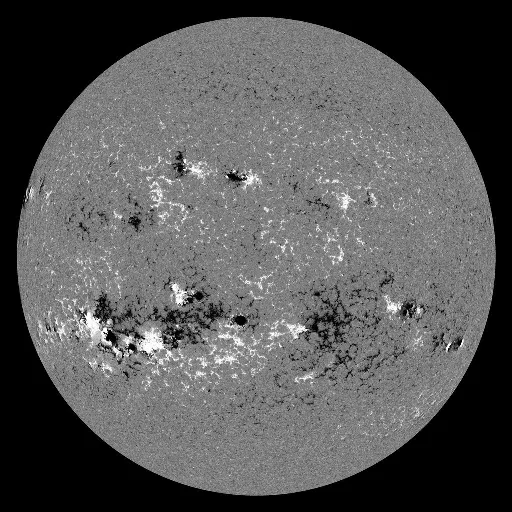 Solar Magnetic Fields