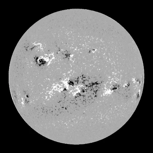 Solar Magnetic Fields