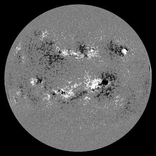 Solar Magnetic Fields