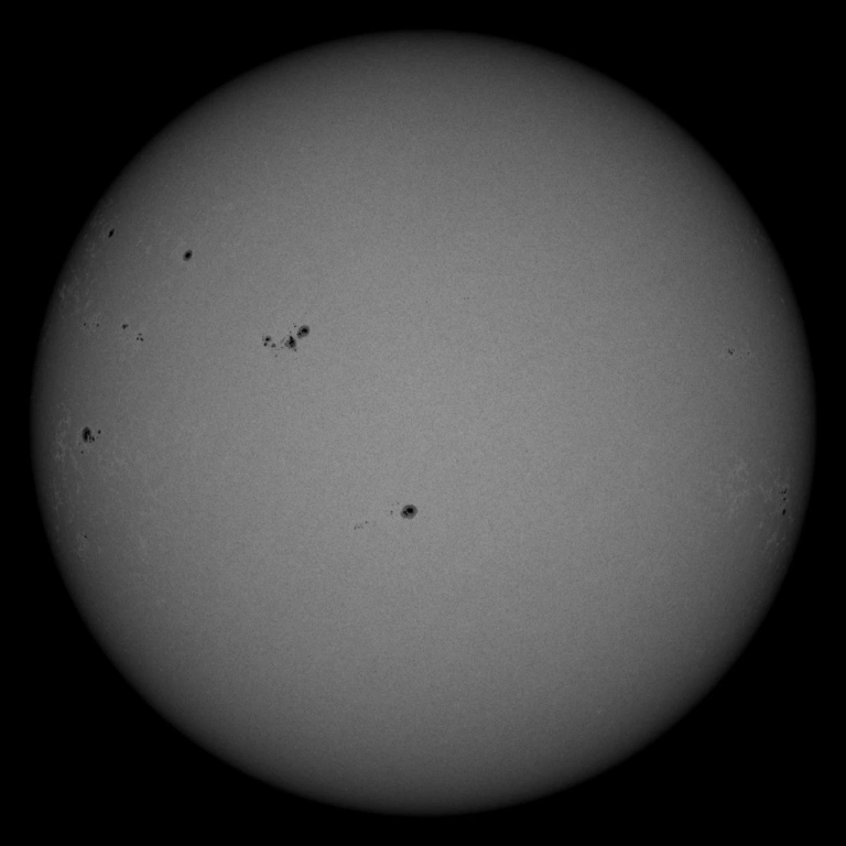 Пятна на Солнце